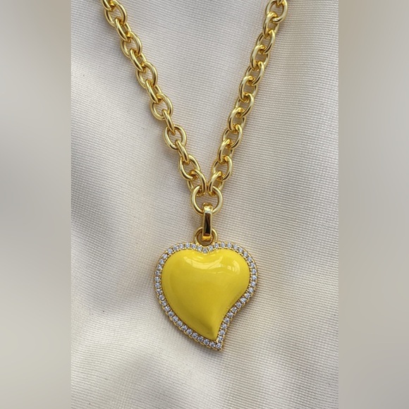 RAMLA Heart Necklace - $98 Retail - New in Box - Picture 2 of 4